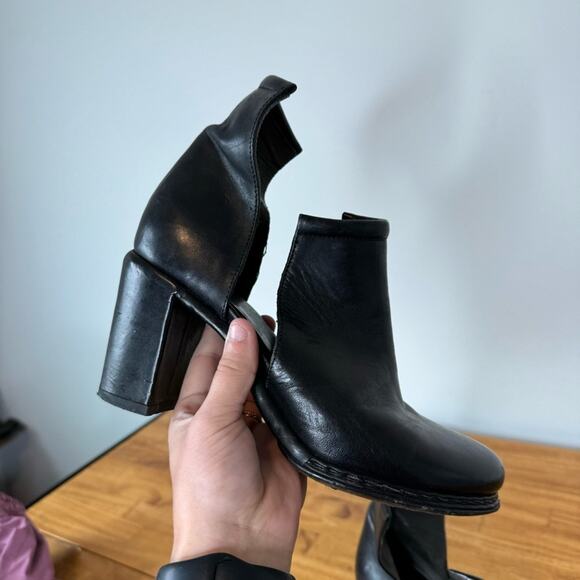 Measponte Black Leather Side Cut Out Heeled Ankle Boots Size 38.5 - Picture 5 of 8